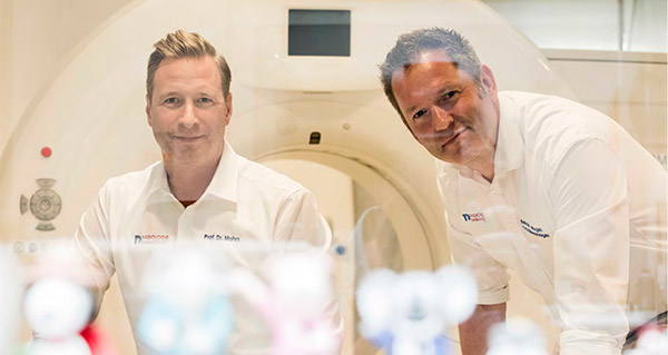 FRIZZ MAG Wir sind wie Dolmetscher!